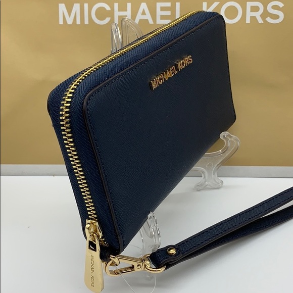 Michael Kors Jet Set Travel LG FLAT MF PHN CASE - Picture 9 of 16